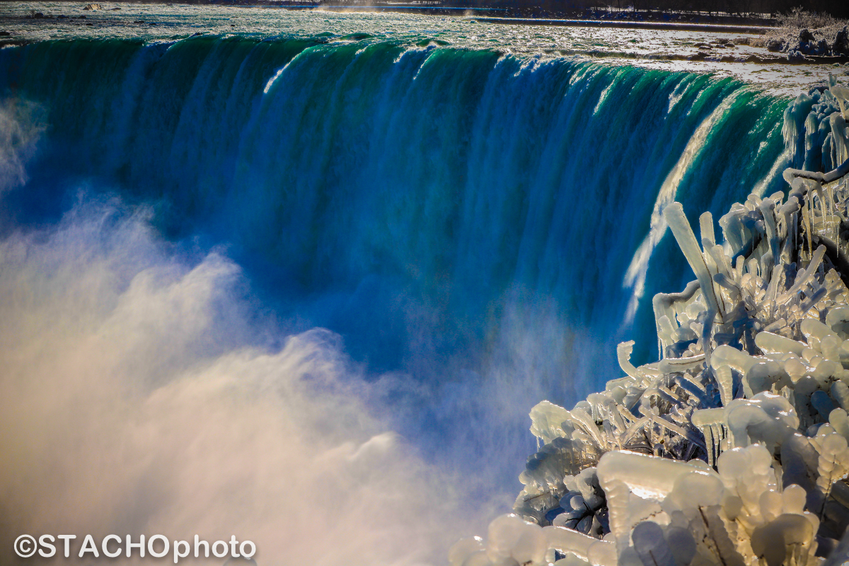 Kanadska zima pri Niagare