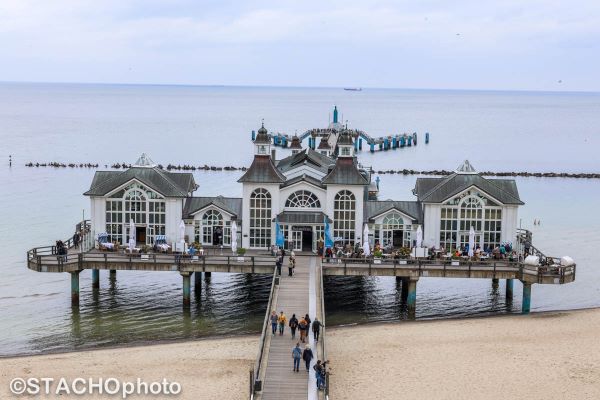 NA 400 METROVOM MOLE V BINZI SA NACHADZA AJ EXKLUZIVNA RESTATURACIA